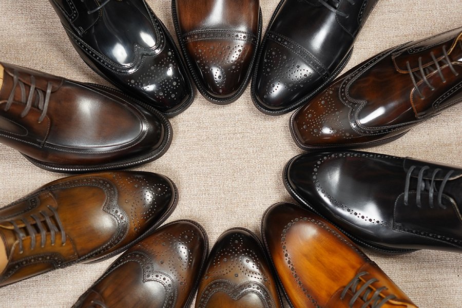 Oxford vs Derby: Understanding the Craft and Character Behind Each Style