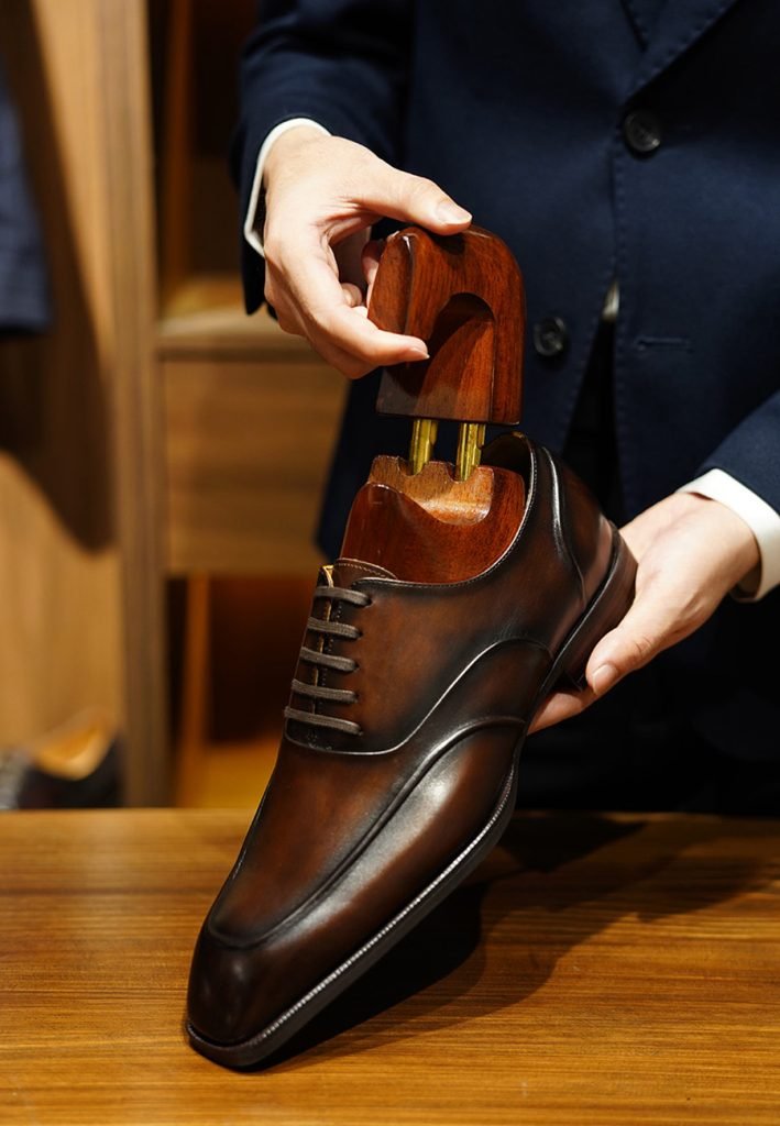 The Ultimate Guide to Shoe Trees: How Brands Add Value to Premium Footwear
